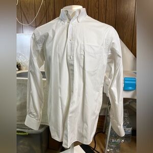 VGUC Burberry men’s white dress shirt size 16/35